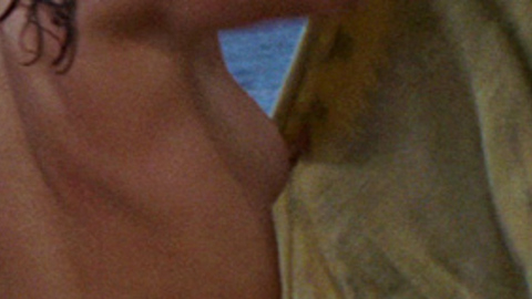 Jacqueline Bisset in The Deep (1977) Sexy Breasts Back Exposed Brunette 672652