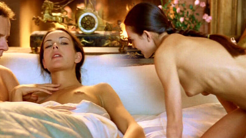 Carole Bouquet Nude in Il cappotto di Astrakan. Breasts, collage, couple in bed. 591964