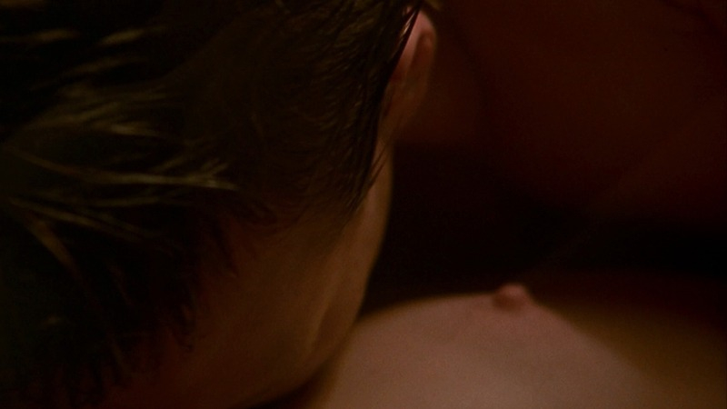 Lara Flynn Boyle Naked as Mara Motes. Breasts, Body Double, man kissing woman's body, nudity. 759159