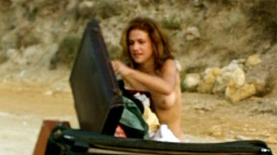 Hedy Burress Nude in Los anos barbaros. Breasts, beach, nude. 558970