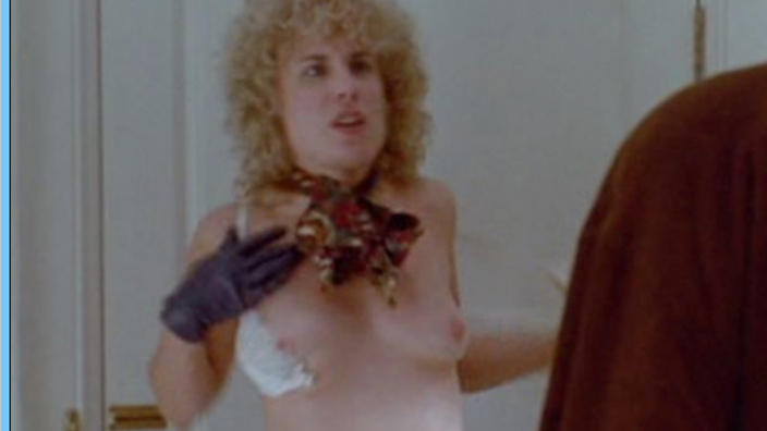 Linda Carlson Naked as Bernadette. Breasts, blonde, curly hair. 537141