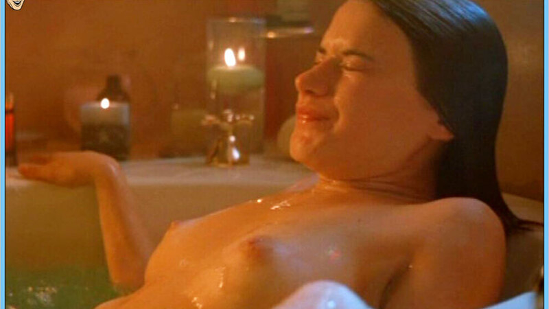 Valentina Cervi Nude in L'anima gemella. Breasts, bathtub, hard nipples. 619288