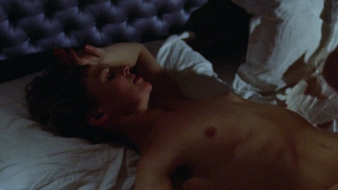 Julie Christie in Don't Look Now (1973) Breasts Breasts In Bed 757621