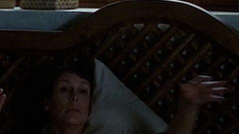 Jamie Lee Curtis in The Tailor of Panama (2001) Breasts Breasts Laying In Bed 729874