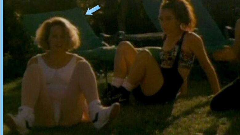 Sexiest Beverly D'Angelo Scene in Pterodactyl Woman from Beverly Hills. Thong, Sexy, legs spread, outdoors. 636397