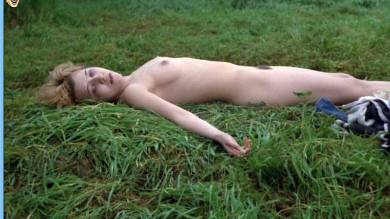 Danyi Deats Nude in River's Edge. Breasts, Bush, dead, hairy bush. 539332