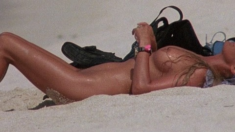 Bo Derek Naked in Ghosts Can't Do It. Bush, bandana, beach. 780991