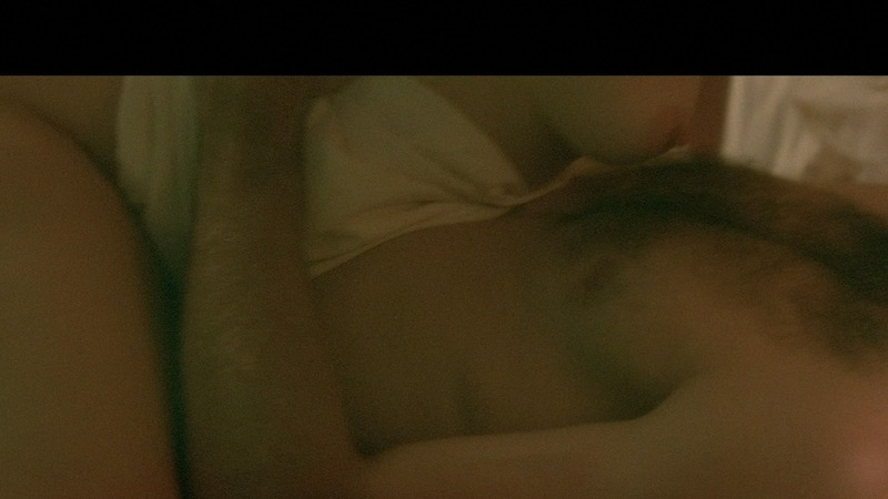 Laura Dern Nude in Wild at Heart. Breasts, bed, couple. 739150