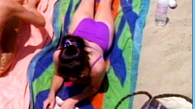 Beverly Hills, 90210's Sexiest Scenes with Shannen Doherty. Bikini, SFW, beach. 653898
