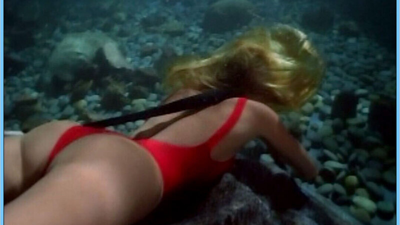 Sexiest Scenes of Summer Quinn from Baywatch. Sexy, SFW, blonde. 653057