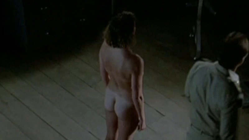 Lisa Eichhorn Nude in Opposing Force. Butt, clothed male nude female, distant. 788632