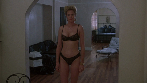 Nudes of Maria Ruskin from The Bonfire of the Vanities. Breasts, black bra, black panties. 720372