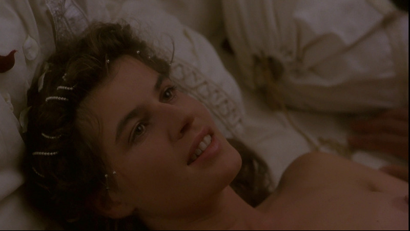 Irène Jacob Nude as Desdemona. Breasts, White, bed. 784478