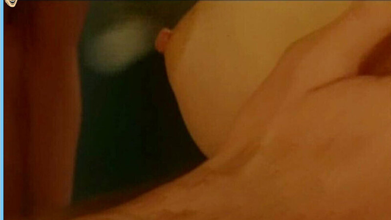 Irène Jacob Nude in Cuisine américaine. Breasts, breast close-up, couple. 591934