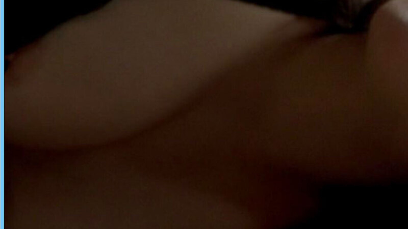 Angelina Jolie Naked in Pushing Tin. Breasts, big lips, nipple peeking out. 556477