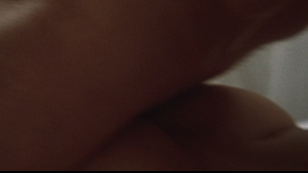 Angelina Jolie Naked in Original Sin. Butt, close up, doggy style. 697309