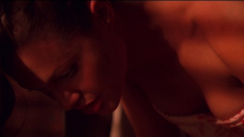 Angelina Jolie in Lara Croft Tomb Raider: The Cradle of Life (2003) Sexy Clevage Ponytail 744207