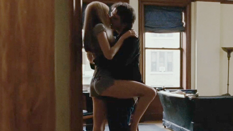 Angelina Jolie in Salt (2010) Sexy Brunette Couple 686873