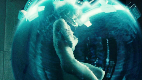 Milla Jovovich in Resident Evil: Extinction (2007) Sexy Arm Covering Breasts Blue Lighting 718251