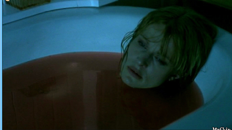 Nastassja Kinski Naked in Dangerous Liaisons. Breasts, bloody, bloody water. 660007