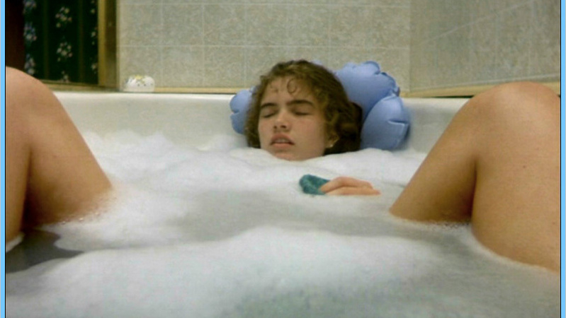 A Nightmare on Elm Street's Sexiest Scenes with Heather Langenkamp. Sexy, bathtub, bubble bath. 546708