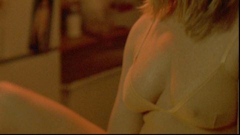 Jennifer Jason Leigh in In the Cut (2003) Sexy Underwear Blonde Cleavage 725727