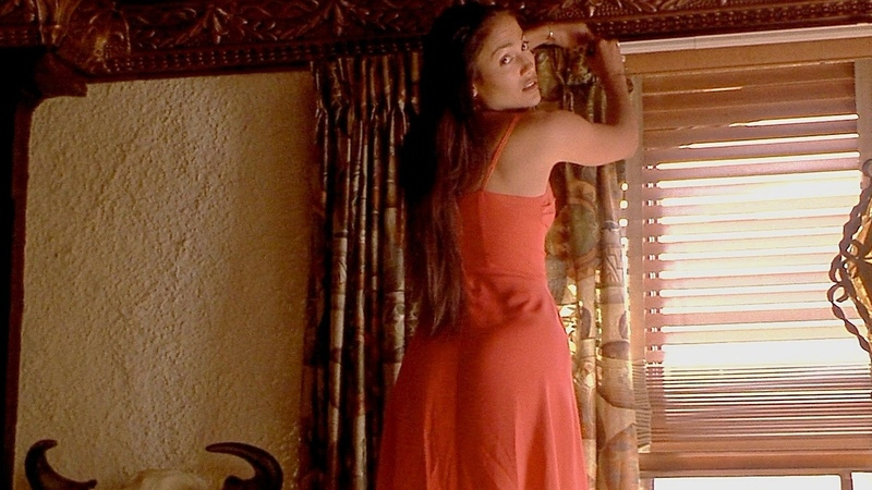 Sexiest Jennifer Lopez Scene in U Turn. Sexy, SFW, orange dress. 729253