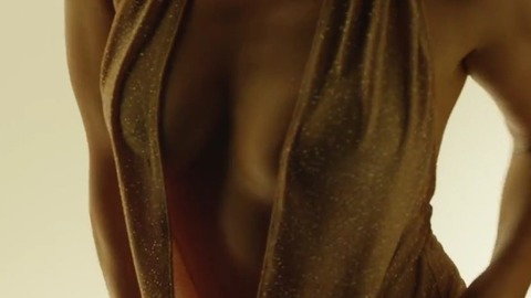 Jennifer Lopez in Booty (2015) Sexy Clevage Gold Bikini 747344