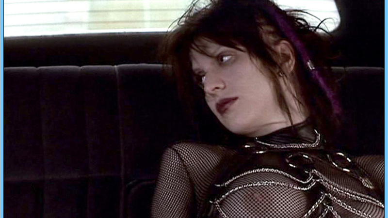 Hottest Courtney Love Scene in The People vs. Larry Flynt. Sexy, breasts through fishnet shirt, fishnet shirt. 547460