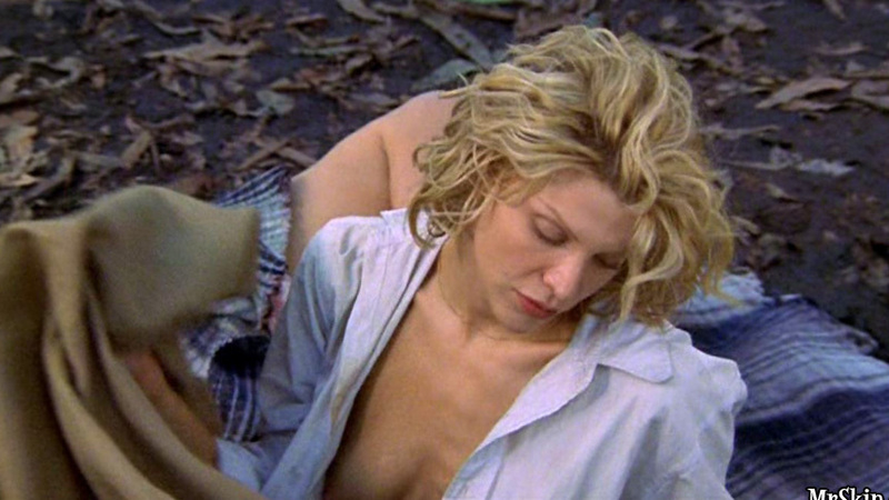 Courtney Love Nude in Beat. Breasts, blonde, cleavage. 569608