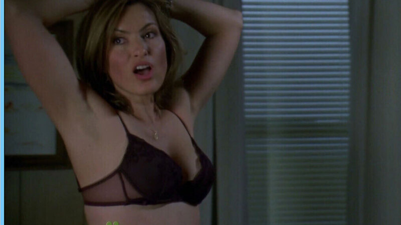 Sexiest Mariska Hargitay Scene in Law & Order: Special Victims Unit. Underwear, SFW, arms above head. 655627