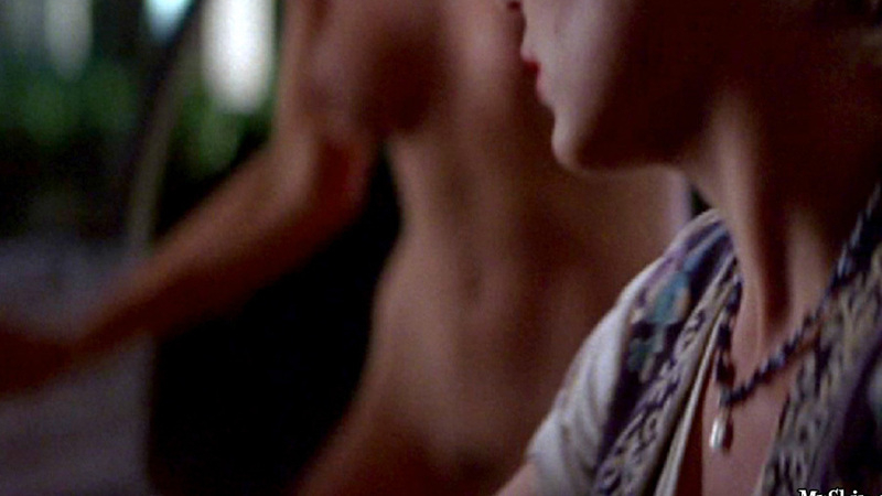 Natasha Henstridge Naked as Sil. Breasts, Bush, nude, out of focus. 543771