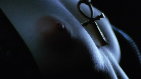 Ann Magnuson in The Hunger (1983) Breasts Breast Close Up Breasts 772240