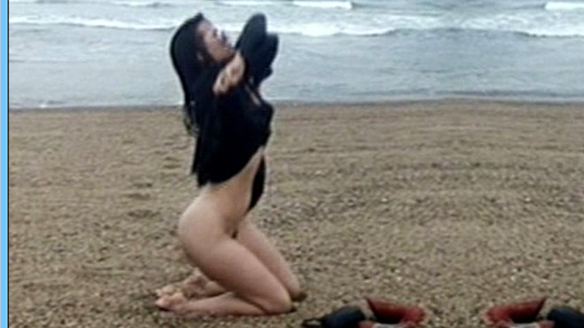 Nudes of Blanche from Mes nuits sont plus belles que vos jours. Breasts, Bush, beach, collage. 556464