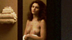 Mary Elizabeth Mastrantonio Nude in The Color of Money. Breasts, black hair, drying off with towel. 713194