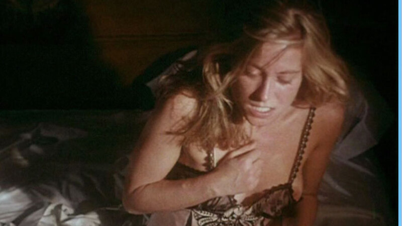 Maureen McCormick Naked in Texas Lightning. Breasts, accidental skin, left breast. 548377