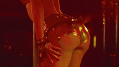 Rose McGowan in Planet Terror (2007) Sexy Gold Bikini Pole Dancing 691132