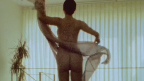 Rose McGowan in Wild Rose (2013) Butt Back Exposed Brunette 732008