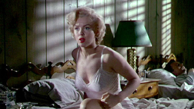 Niagara's Sexiest Scenes with Marilyn Monroe. Sexy, blonde, cleavage. 599268