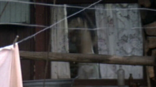 Demi Moore Nude as Molly. Breasts, back exposed, brunette. 549050