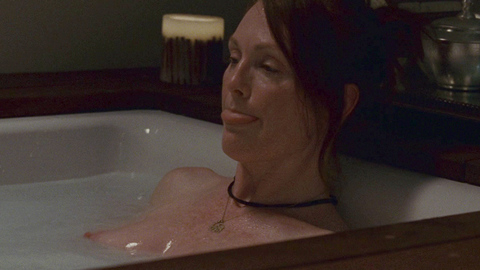 Julianne Moore in The Kids Are All Right (2010) Breasts Bathtub Breasts 690712