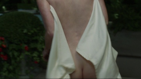 Julianne Moore in Maps to the Stars (2014) Butt Back Exposed Bath Towel 761789