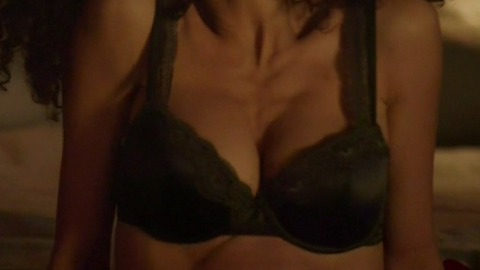 Thandiwe Newton in The Slap (2015) Sexy Underwear Black Cleavage 760315