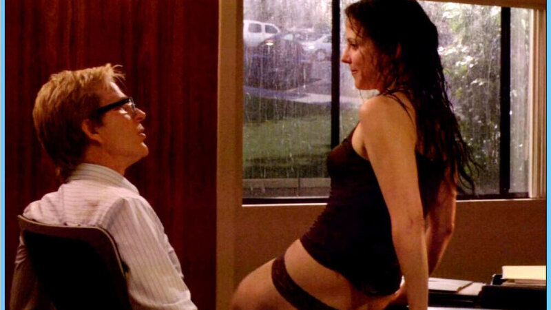 Mary-Louise Parker Naked as Nancy Botwin. Butt, Underwear, black top, brunette. 662811