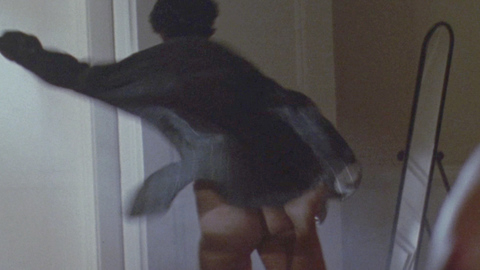 Lori Petty in Point Break (1991) Thong Underwear Black Hair Couple 694521