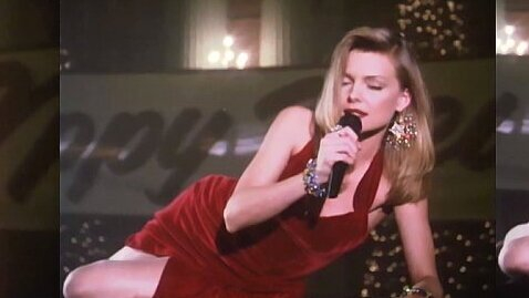 The Fabulous Baker Boys's Sexiest Scenes with Michelle Pfeiffer. Sexy, SFW, cleavage. 563382