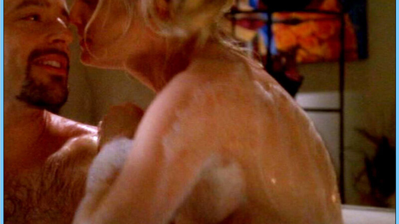 Second String's Sexiest Scenes with Teri Polo. Sexy, back exposed, bathtub. 561426