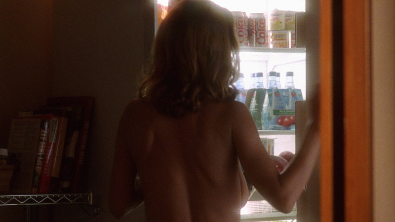 Kelly Preston Nude as Avery Bishop. Breasts, fridge, left breast. 804872