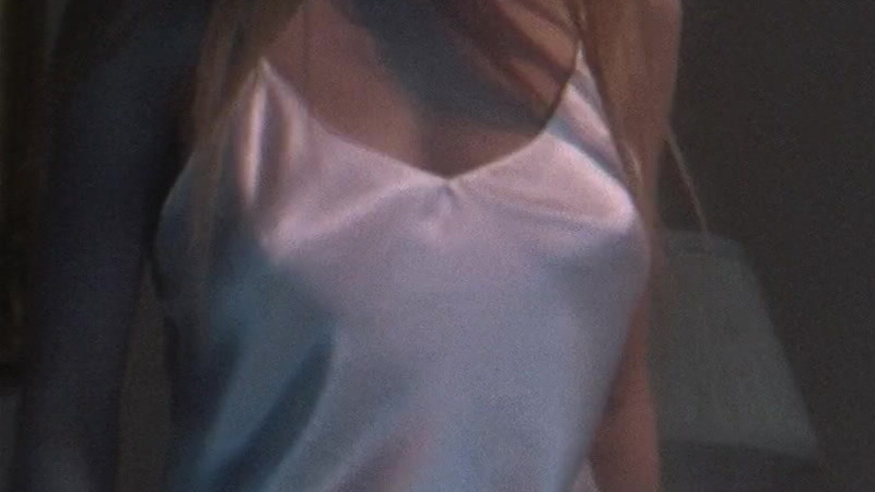 Twins's Sexiest Scenes with Kelly Preston. Sexy, SFW, brunette. 585852