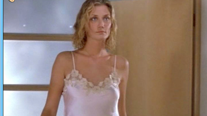 Sexiest Scenes of Lucy Bell from Maybe Baby. Sexy, SFW, blonde. 595991